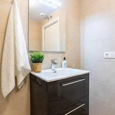 Coimbra Etxea - Precioso Piso Recien Estrenado * Μπερμέο